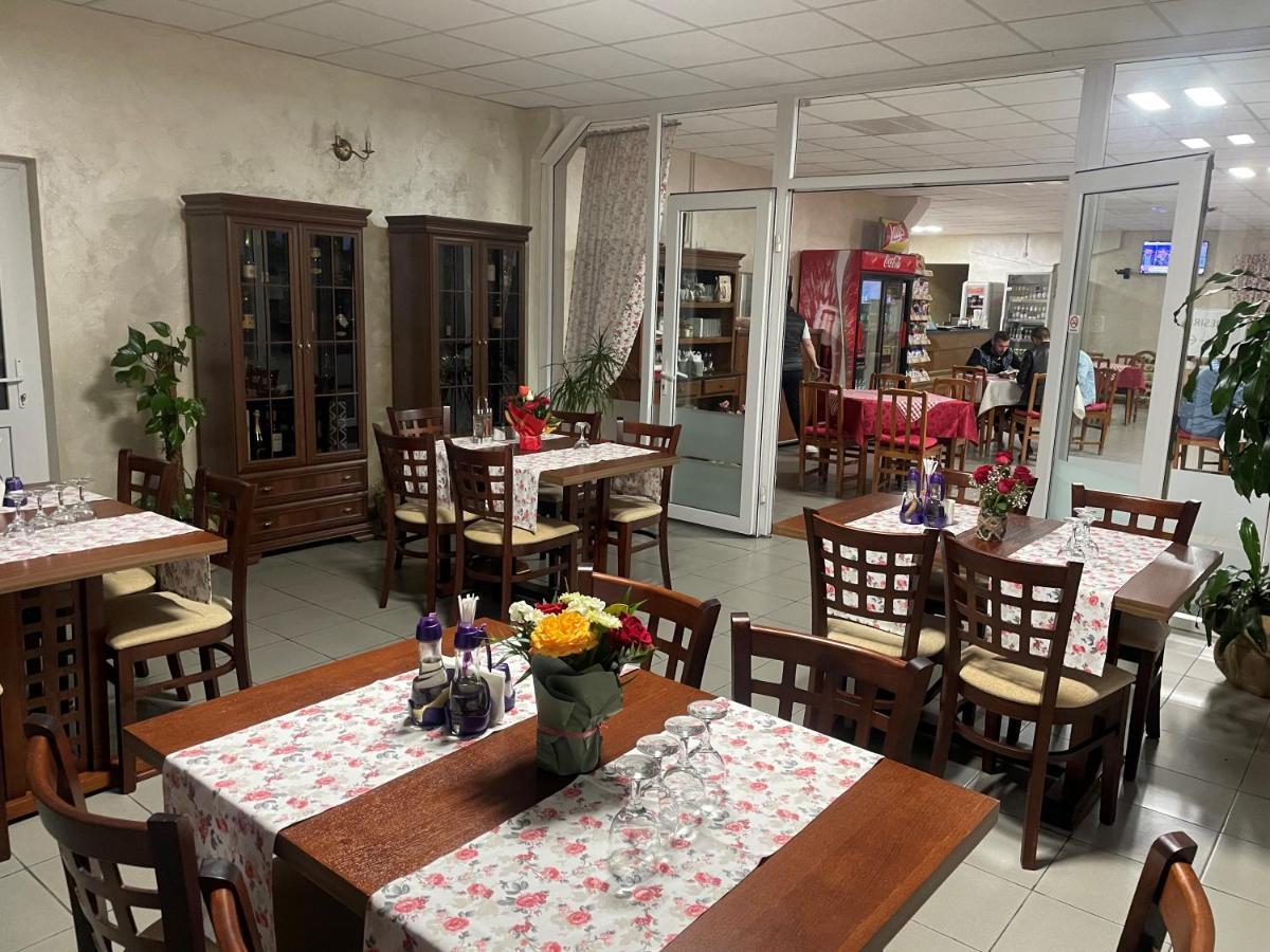Km 80 Restaurant & Hotel Mavrodolu 외부 사진